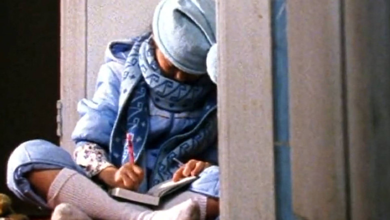 кадр из фильма Seventeen Years to Earth