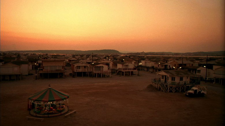 кадр из фильма Тридцать семь и два по утрам