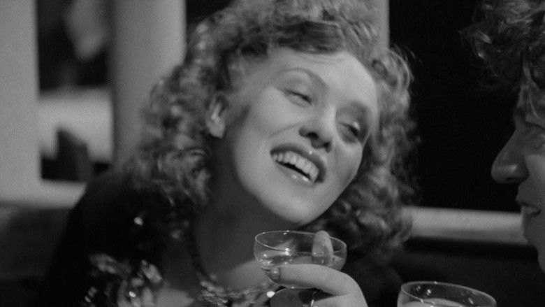 кадр из фильма Houkutuslintu