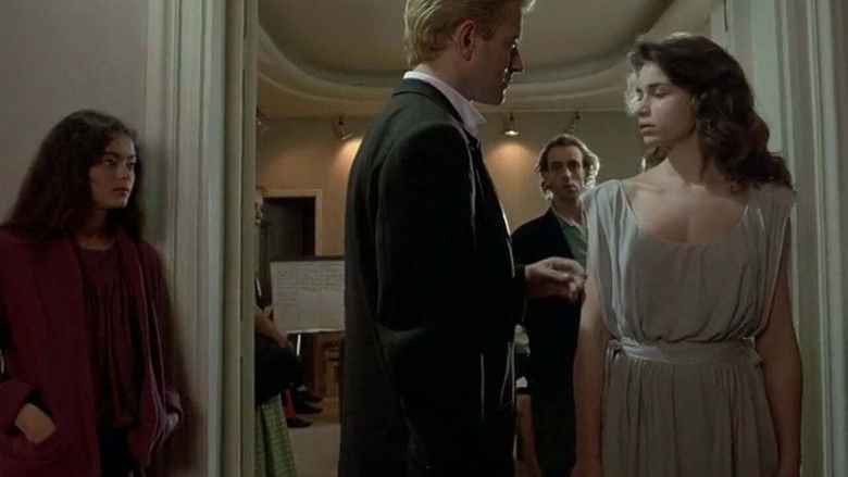 кадр из фильма Публичная женщина