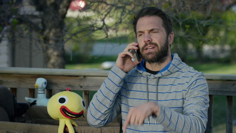 кадр из фильма Sorry For Your Loss