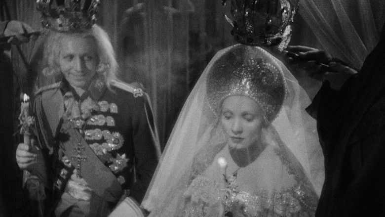 кадр из фильма Кровавая императрица