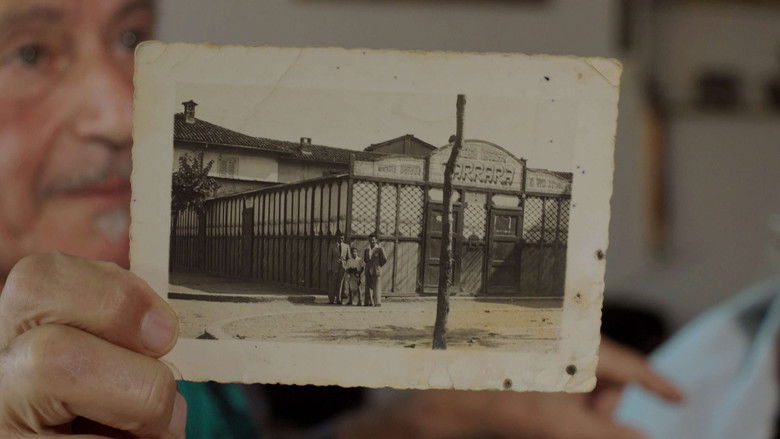 кадр из фильма Il teatro vive solo se brucia