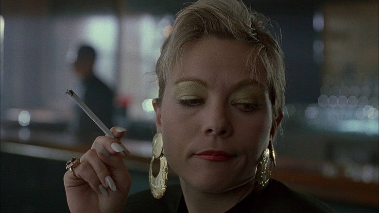 кадр из фильма Шлюха