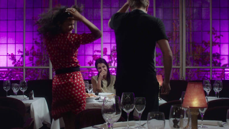 кадр из фильма Хищные