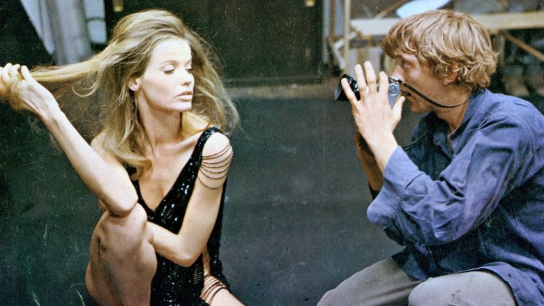 кадр из фильма Фотоувеличение