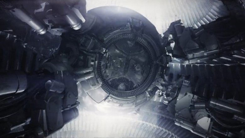 кадр из фильма Высшая сила