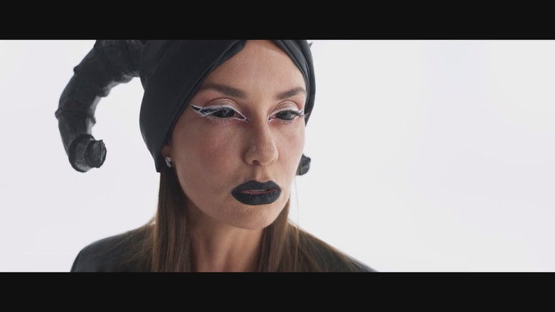 кадр из фильма Слишком хорошая Анна и еще три истории о нас