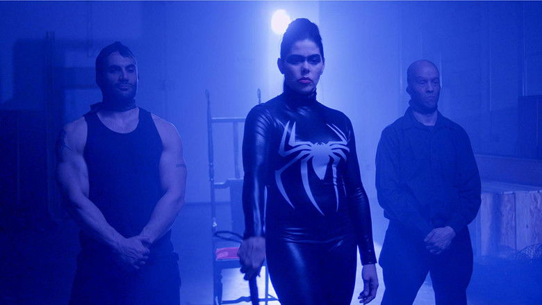 кадр из фильма Агент красный Веном