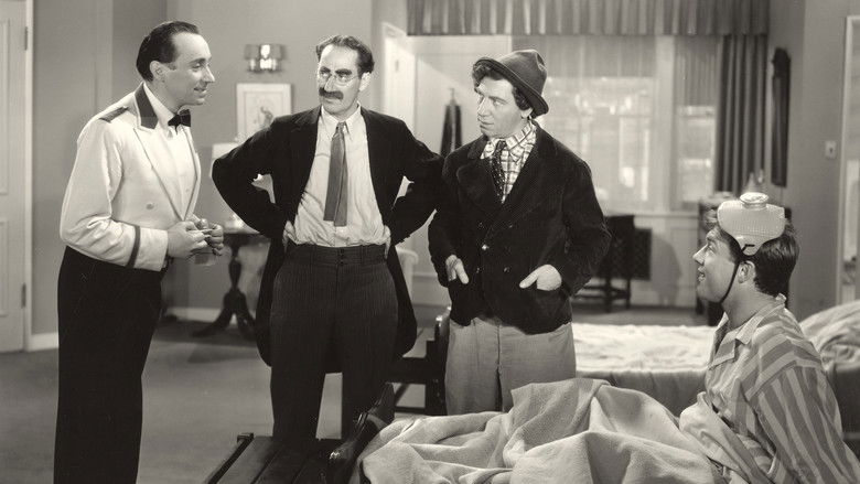 кадр из фильма Room Service