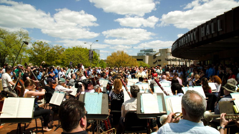 кадр из фильма Peace in the Absence of War