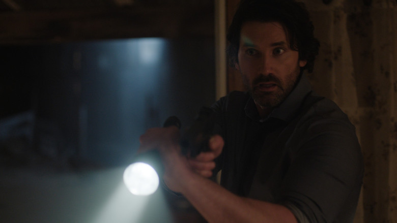 кадр из фильма Her Life Is on the Line