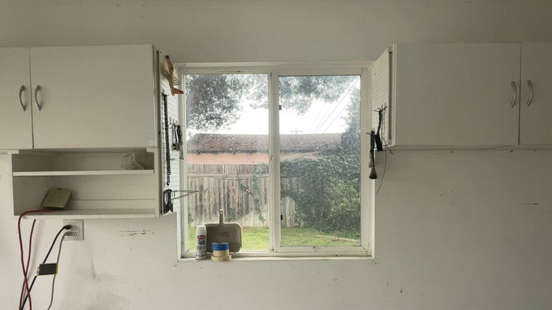 кадр из фильма Scars Painted Over