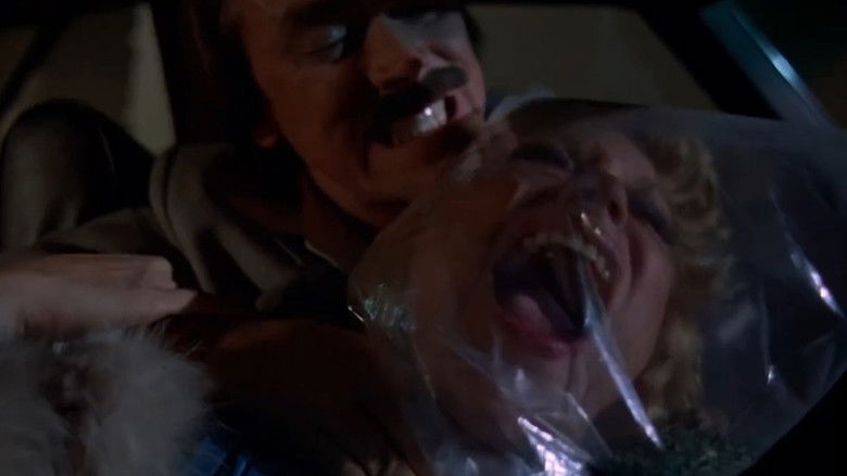 кадр из фильма Новогоднее зло