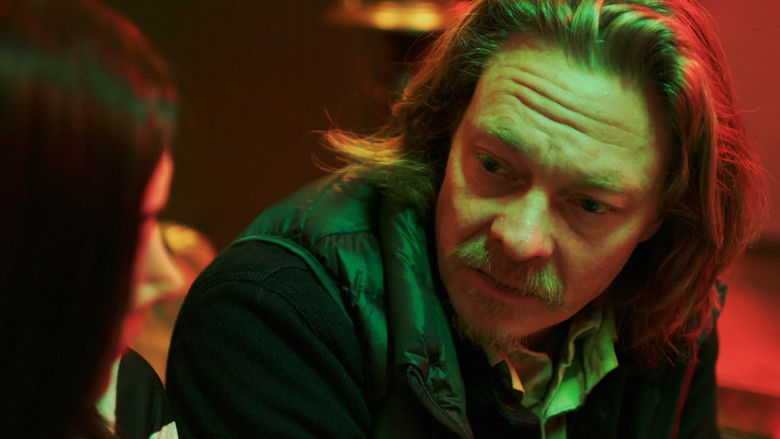 кадр из фильма Теперь темно