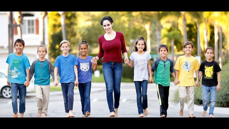 кадр из фильма Octomom: The Incredible Unseen Footage