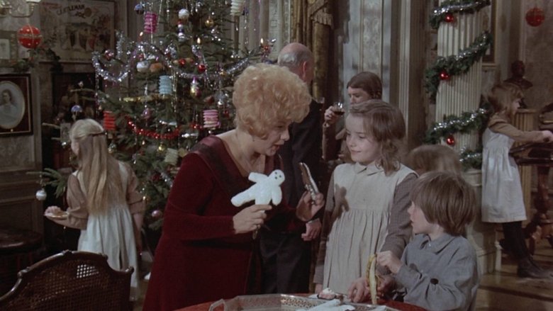 кадр из фильма Кто прикончил тетушку Ру?