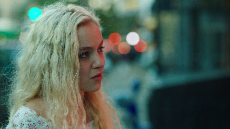 кадр из фильма Белая девушка