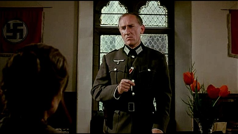 кадр из фильма The Hiding Place