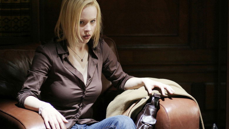 кадр из фильма Темные углы