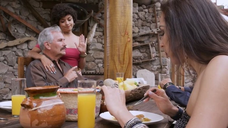 кадр из фильма Las amantes del narco IV