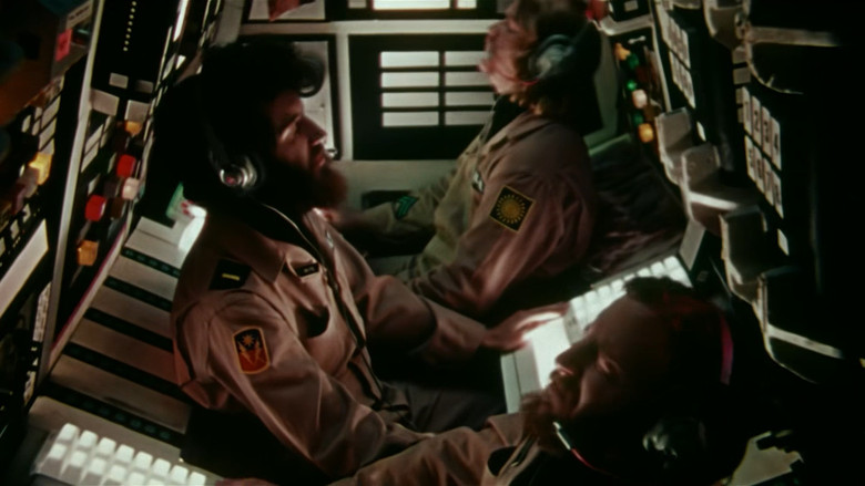 кадр из фильма Тёмная Звезда