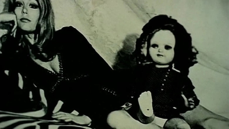 кадр из фильма Аум