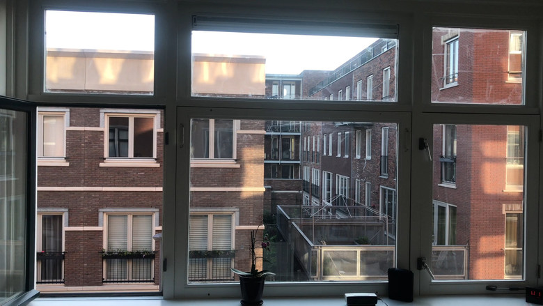 кадр из фильма Par ma fenêtre