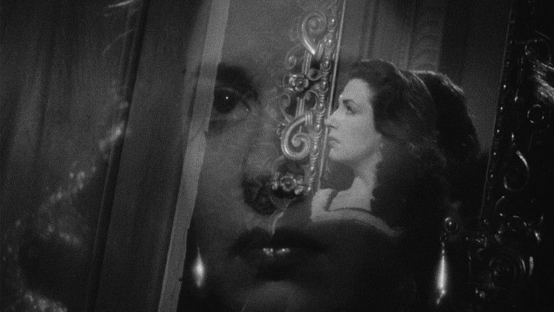 кадр из фильма Коридор зеркал