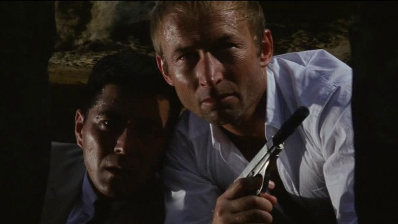 кадр из фильма 国際秘密警察　絶体絶命