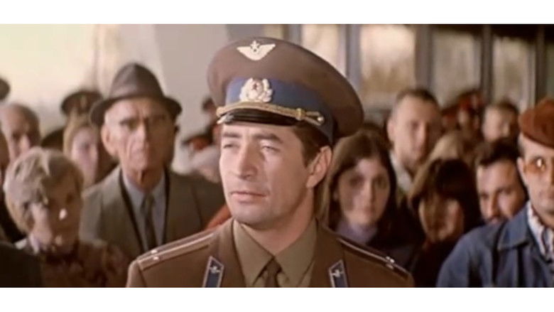 кадр из фильма Голубые молнии