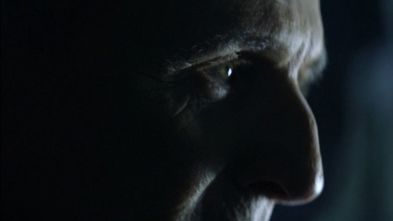 кадр из фильма Высшая сила