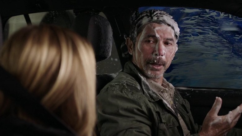 кадр из фильма Полицейский с половиной: Новобранец