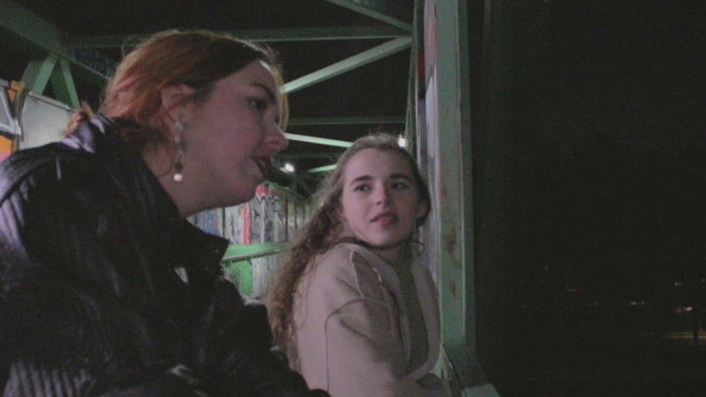 кадр из фильма fugaces