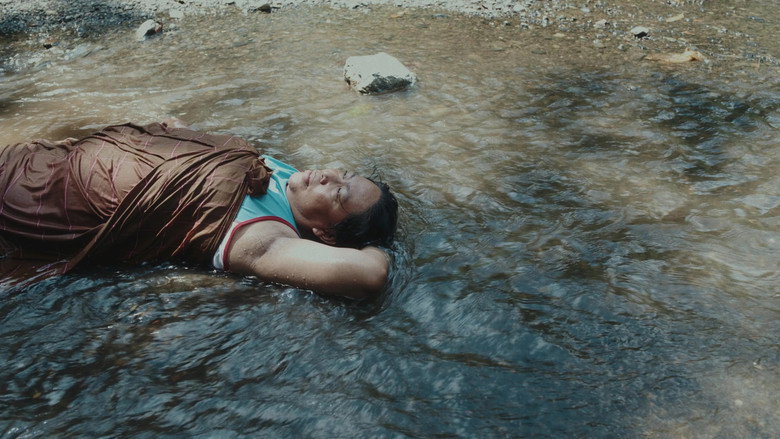 кадр из фильма A Distant Call