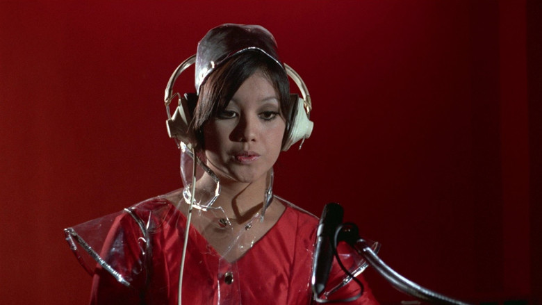 кадр из фильма Чудо-женщины