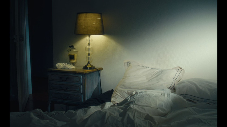 кадр из фильма A Cappella