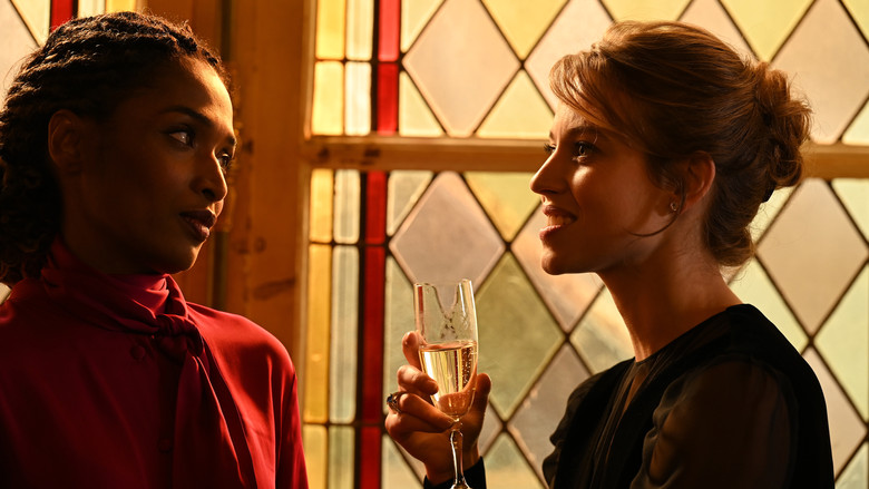 кадр из фильма Великая ирония