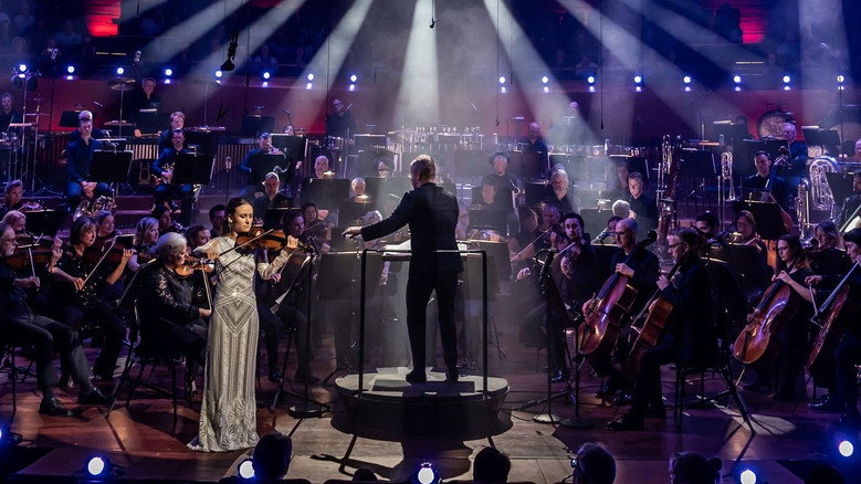 кадр из фильма John Williams - A Tribute – The Danish National Symphony Orchestra