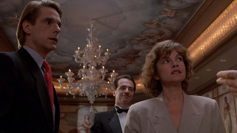 кадр из фильма Связанные насмерть