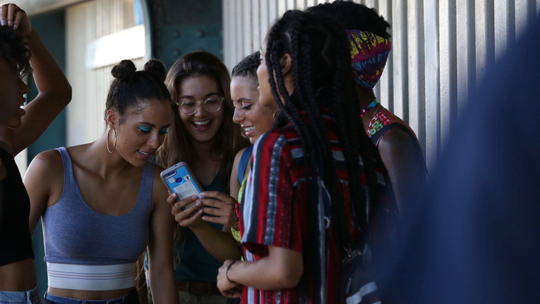 кадр из фильма Скейт-кухня