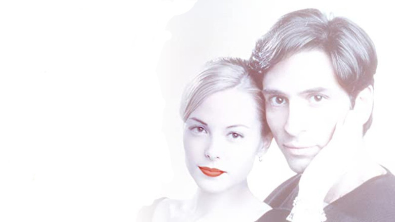 кадр из фильма The Deadly Look of Love