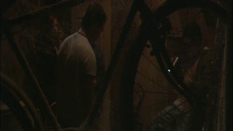 кадр из фильма The Gates of Hell