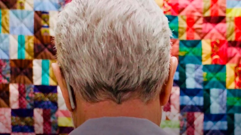 кадр из фильма The Quilters