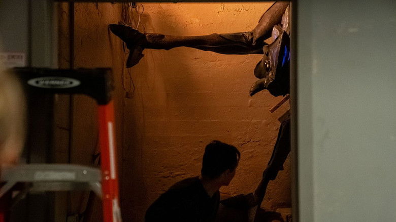 кадр из фильма Strangers