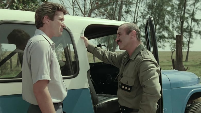 кадр из фильма Почетный консул