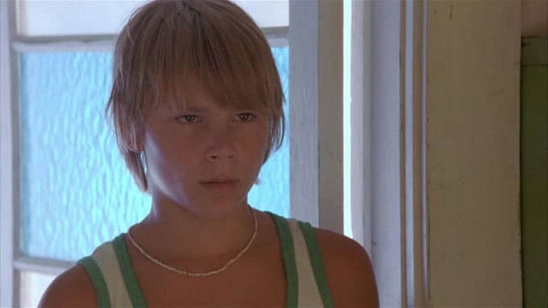 кадр из фильма CrissCross