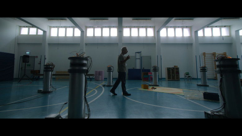 кадр из фильма 154