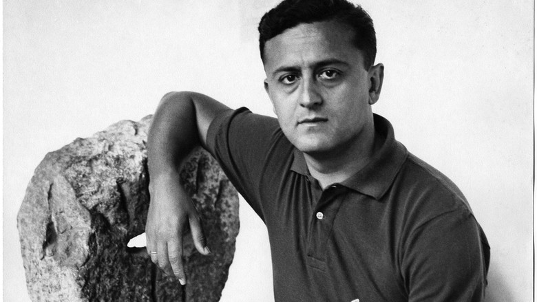 кадр из фильма Tiempo de silencio y destrucción