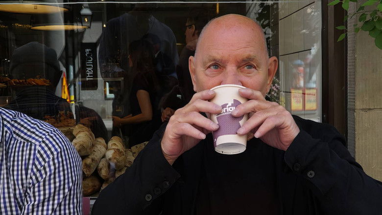 кадр из фильма Lars